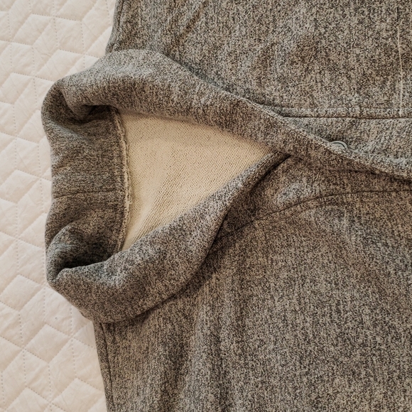 Hand-made grey cardigan blazer, sweater - Picture 3 of 8